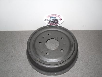Picture of Brake Drum - Rear - Scout II, 1/2 Ton Pickup, Travelall